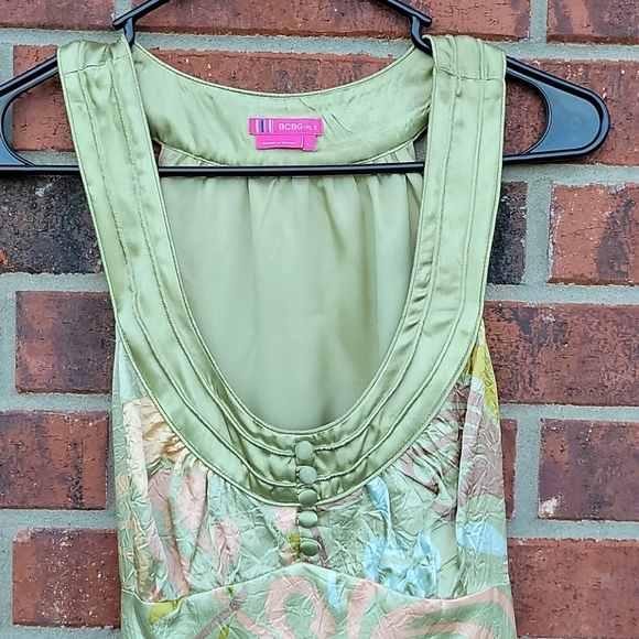 Dress - Picture 3 of 8